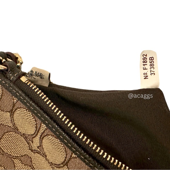 COACH Vintage RARE Large Canvas Signature Wristlet - Picture 4 of 6